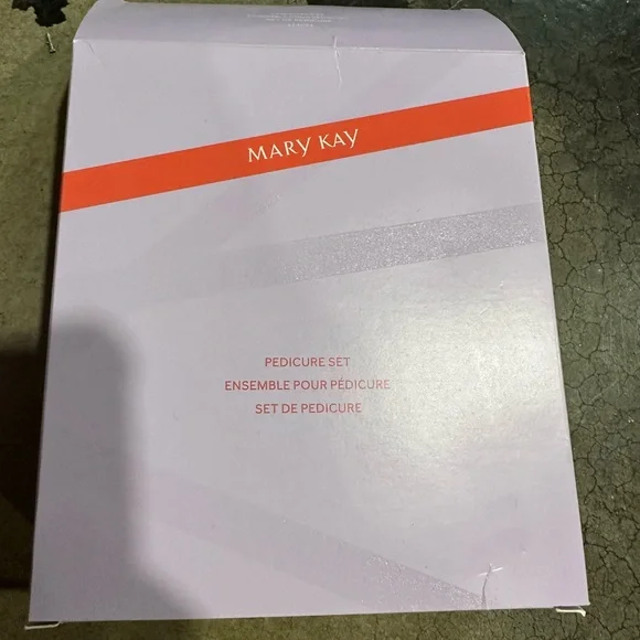 Mary Kay pedicure set - Picture 3 of 3